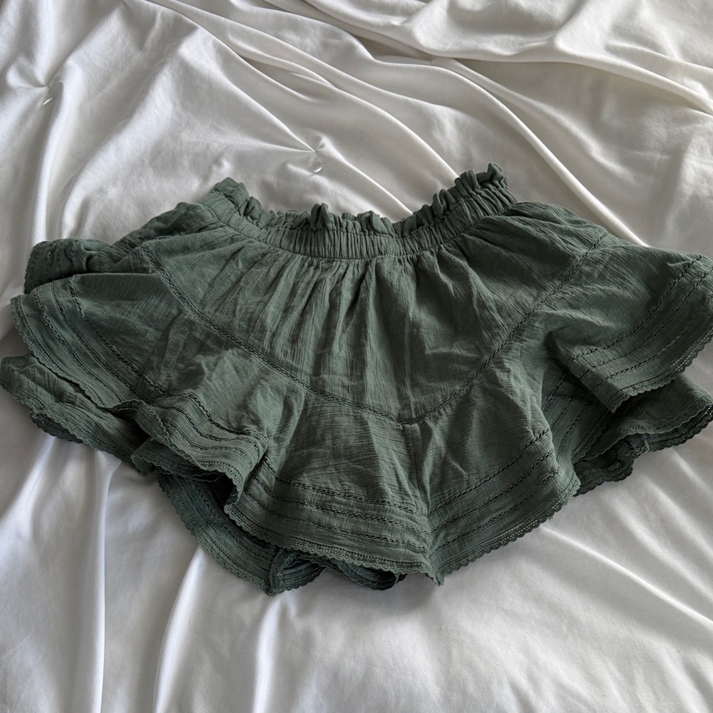 AERIE Rock n Ruffle skirt